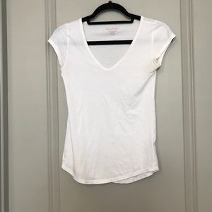 Lilly Pulitzer White Tee